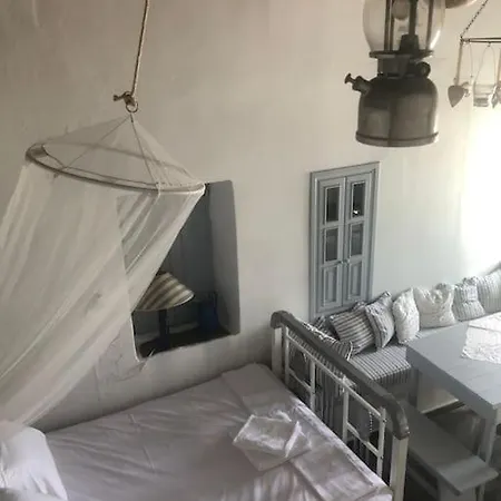 Tavlado Cycladic House Holiday home